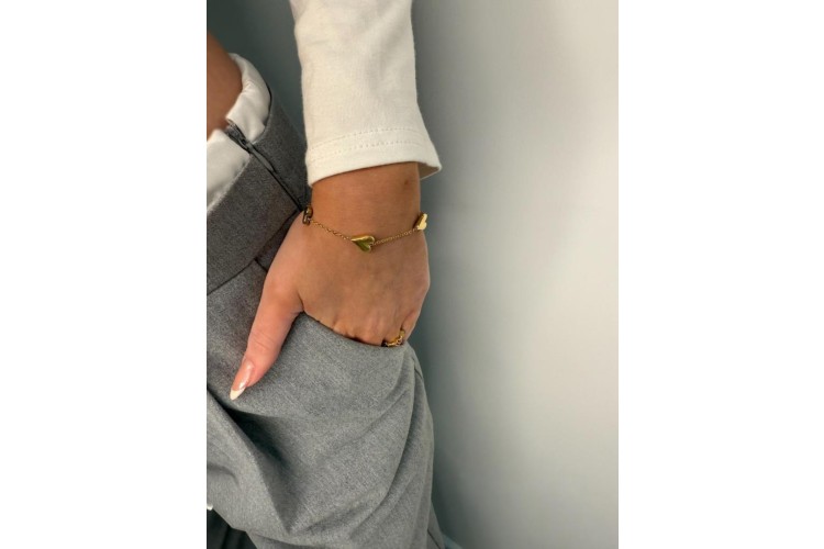 Gold Heart Trio Bracelet