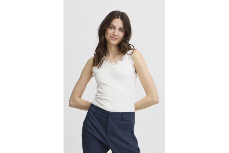 Hizamond Lace Trim Vest - White