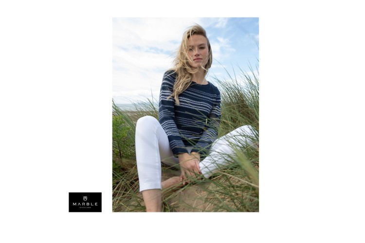 Marble Sweater 7896 | Navy 103