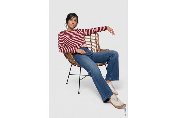Olsen T-Shirt Long Sleeve - Ruby Red