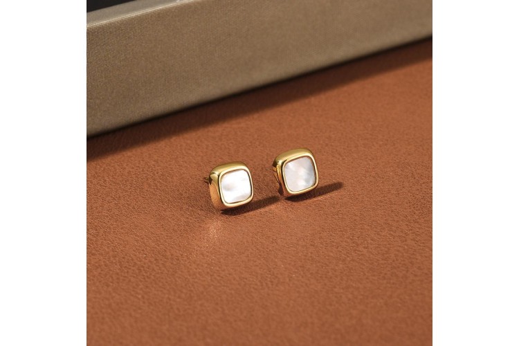 Square Shell Stud Earrings