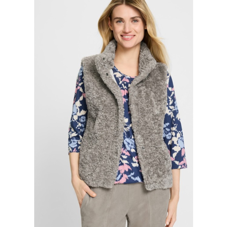 Fluffy Waistcoat by Olsen