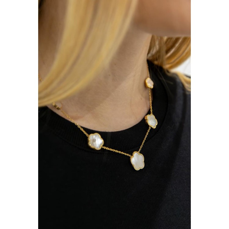 Mother of Pearl 5 Flower Necklace