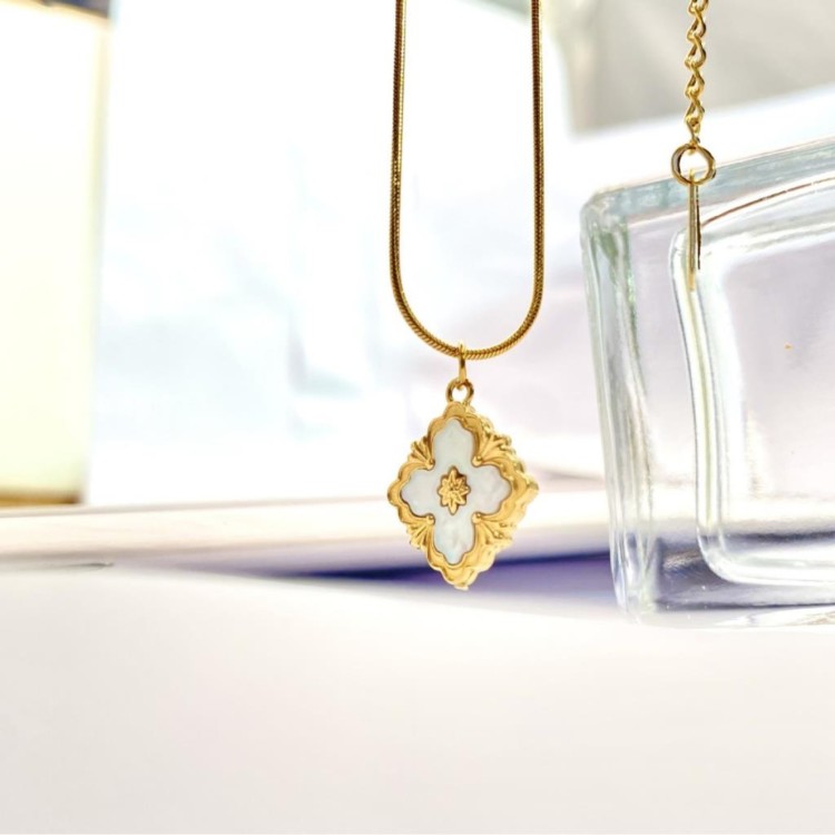 Ornate Mother of Pearl Diamond Necklace