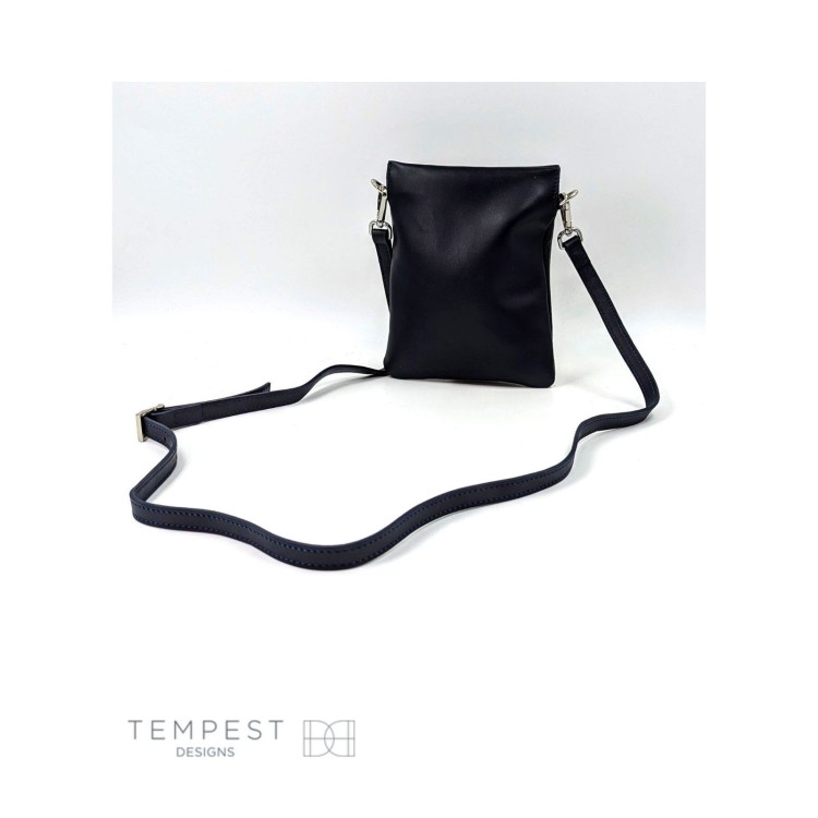Smooth Leather Cross Body Bag: Navy