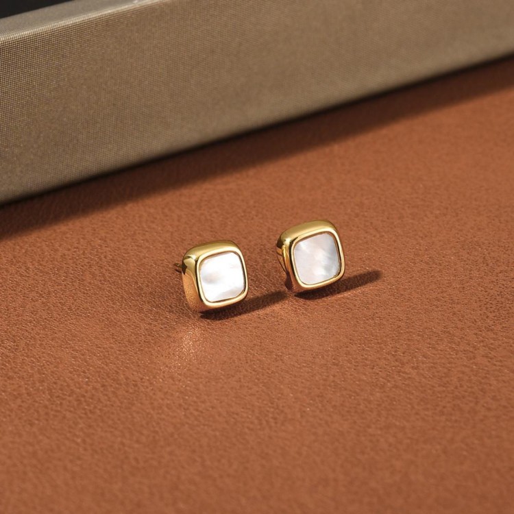 Square Shell Stud Earrings